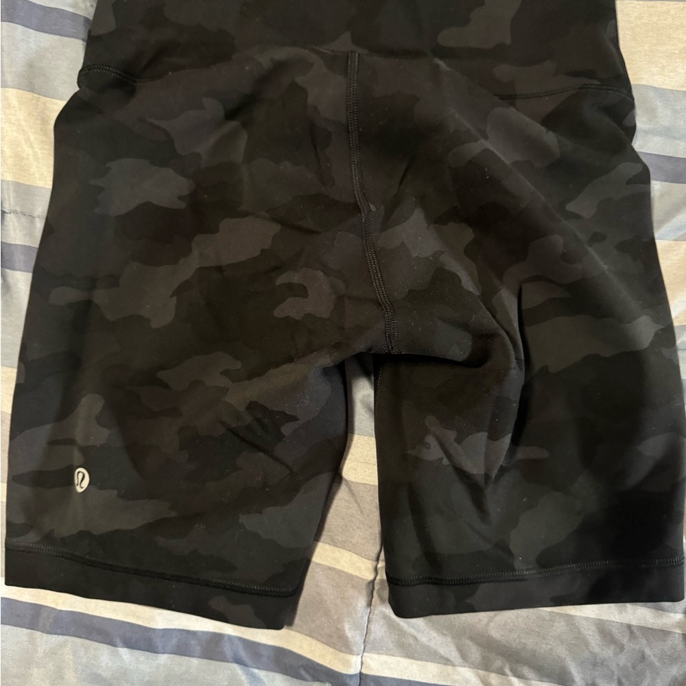 Wunder Train Short - image 4